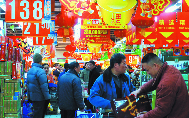 农历新年临近 滋补品热销年货市场